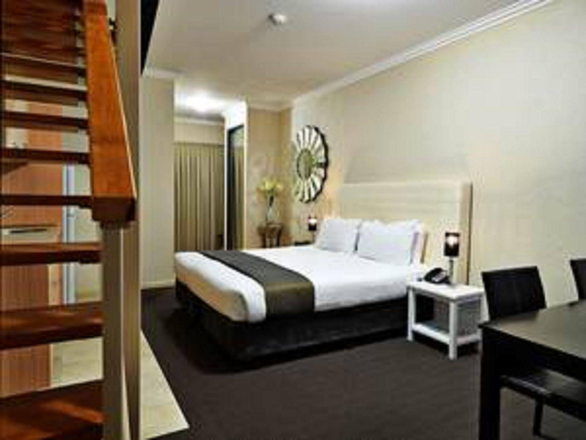 Sunmoon Boutique Resort Perth Exterior photo